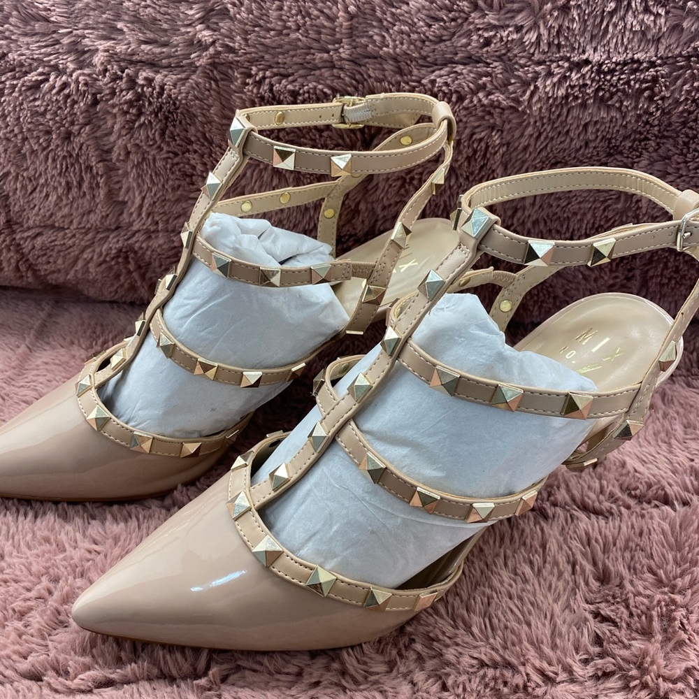 Studded Heels - Picture 3 of 9